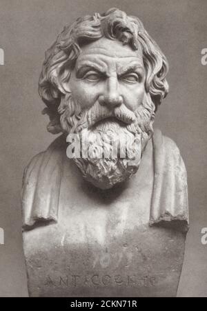 Antisthenes nato intorno al 445 a.C. morì intorno al 365 a.C.. Filosofo greco e allievo di Socrate. Dopo un busto del II secolo d.C. nel museo Vaticano si pensava fosse una copia romana di un lavoro del III secolo a.C. forse dello scultore ateniese Phyromanchus. Foto Stock