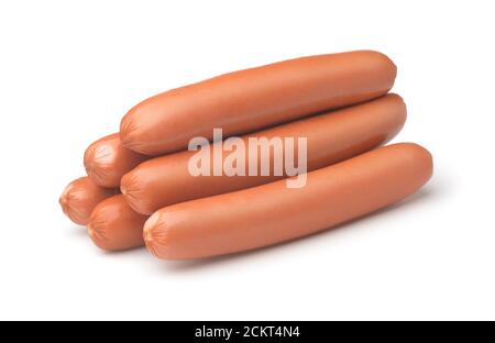 Pila di salsicce di frankfurter fresche isolate su bianco Foto Stock