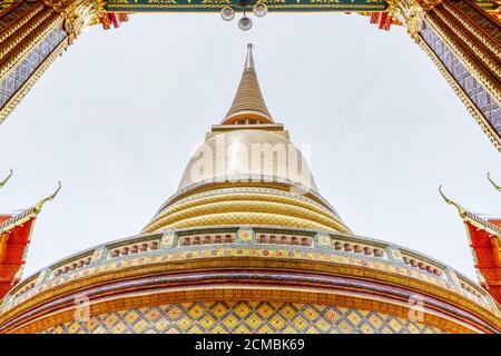 Un punto di riferimento di Wat Ratchabophit Sathit Maha Simaram a Bangkok, Thailandia. Un posto che tutti in ogni religione possono essere visti. Foto Stock