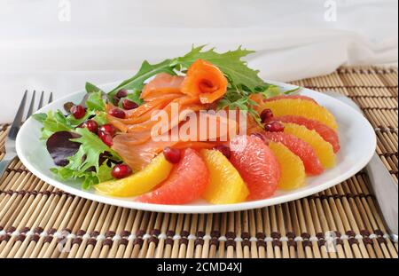 Antipasto con salmone Foto Stock