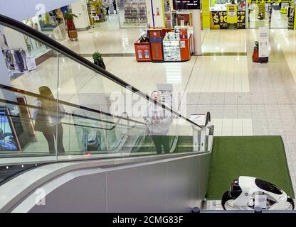 Wellington. 17 Settembre 2020. Foto scattata il 17 settembre 2020 mostra un centro commerciale con poche persone ad Auckland, Nuova Zelanda. Il PIL della Nuova Zelanda è sceso del 12.2 per cento nel trimestre del 2020 giugno, il più grande calo trimestrale record, come le restrizioni COVID-19 in atto ha influenzato l'attività economica, NZ statistiche del dipartimento della Nuova Zelanda ha detto Giovedi. Credit: Li Qiaoqiao/Xinhua/Alamy Live News Foto Stock