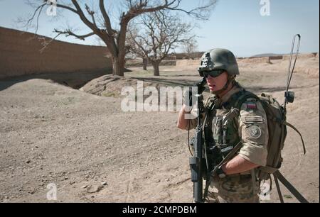 Pattuglia comune nella provincia di Ghazni Foto Stock