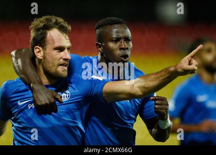 Vilnius, Lituania. 17 Settembre 2020. Da sinistra MICHAEL RABUSIC, MOHAMED TIJANI di Liberec festeggia un gol durante i qualificatori della UEFA Europa League, 2° turno di qualificazione, tra FK Riteriai e Slovan Liberec a Vilnius, lituana, 17 settembre 2020. Credit: Radek Petrasek/CTK Photo/Alamy Live News Foto Stock