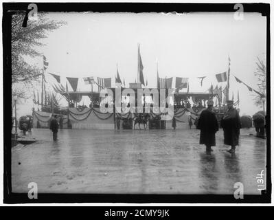 JONES, GIOVANNI PAOLO. DEDICAZIONE DEL MONUMENTO, 4-17-12. STAND Foto Stock