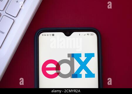 Brasile. 22 Giugno 2020. In questa illustrazione fotografica viene visualizzato il logo edX sullo smartphone. Credit: Rafael Henrique/SOPA Images/ZUMA Wire/Alamy Live News Foto Stock