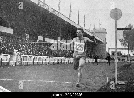 Joseph Guillemot vainqueur du 5000 mètres aux JO de 1920 - 2. Foto Stock