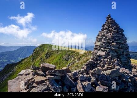 Puy Mary e catena di vulcani di Auvergne, Cantal, Francia Foto Stock