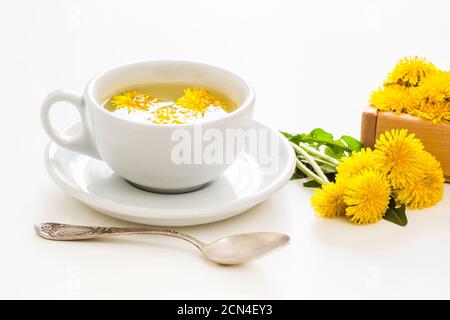 Tè del dente di Leone Foto Stock