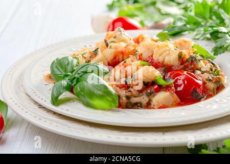 Gnocchi di patate tradizionali con salsa di pomodoro. Foto Stock