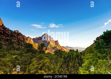 Vista panoramica del parco nazionale di Zion, Utah, Stati Uniti d'America Foto Stock