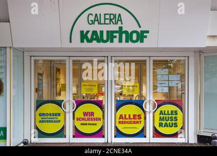 Ingresso a Galeria Kaufhof, chiusura di affari, insolvenza Galeria Karstadt Kaufhof, Witten, Germania Foto Stock