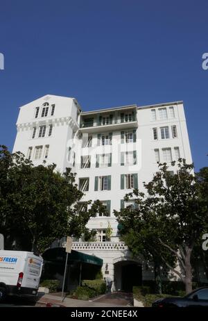 Los Angeles, California, USA 17 settembre 2020 UNA visione generale dell'atmosfera di Colonial House, i cui inquilini hanno incluso Clark Gable, Carole Lombard, Marion Davies, Joan Blondll, F. Scott Fitzgerald, Myrna Loy, Eddie Cantor, William Powell, norma Talmadge, Frances Marion a 1416 N. Havenhurst Avenue mostrato il 17 settembre, 2020 a Los Angeles, California, USA. Foto di Barry King/Alamy Stock foto Foto Stock