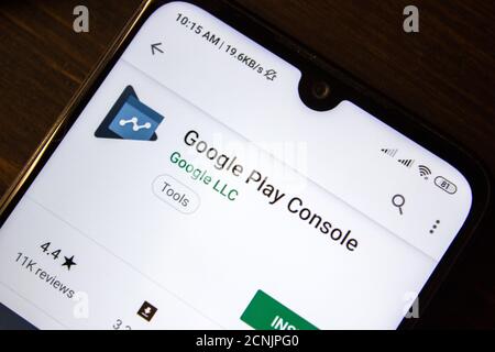 Ivanovsk, Russia - 21 luglio 2019: Applicazione Google Play Console sul display dello smartphone Foto Stock