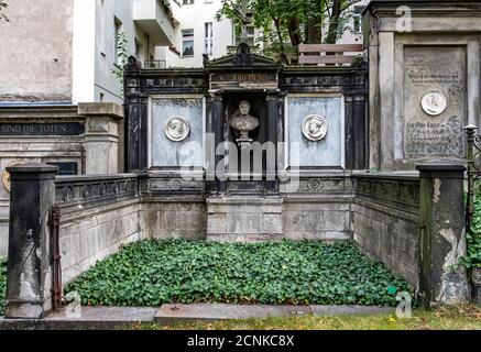 Alter St. Matthäus Kirchhof .Cimitero di San Matteo antico, Schöneberg-Berlino Foto Stock