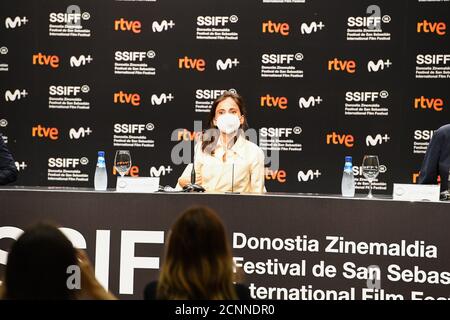 San Sebastian, Spagna. 18 settembre 2020. Elena Anaya al 68° Festival Internazionale del Cinema di San Sebastian. Credit: Julen Pascual Gonzalez/Alamy Live News Foto Stock