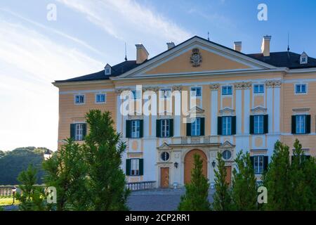 Lanzenkirchen, Castello di Schloss Frohsdorf a Wiener Alpen (Alpi viennesi), Niederösterreich / bassa Austria, Austria Foto Stock
