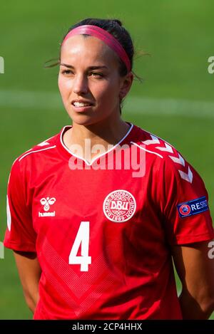 ZENICA, BOSNIA-ERZEGOVINA - SETTEMBRE 17: Sevecke della Danimarca prima della partita di qualificazione in euro delle donne UEFA tra Bosnia-Erzegovina e Danimarca al Centro di formazione Football Training di FF BH il 17 settembre 2020 a Belgrado, Serbia. (Foto di Nikola Krstic/MB Media/Getty Images) Foto Stock