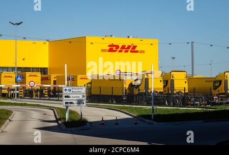 Bochum, zona Ruhr, Nord Reno-Westfalia, Germania - DHL Logistik Parcel Centre, MARCHIO 51 ° 7, conversione dell'ex impianto Opel a Bochum Gelaendes. Foto Stock