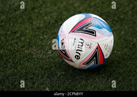 Brentford Community Park, Londra, Regno Unito. 19 Settembre 2020. EFL Championship Football, Brentford FC contro Huddersfield Town; Official Mitre Delta Max ball Credit: Action Plus Sports/Alamy Live News Foto Stock