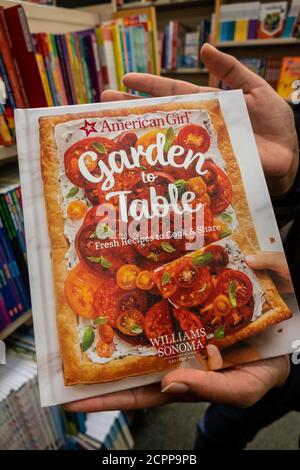 Cookbook per bambini al Barnes & Noble Booksellers Book, New York, USA Foto Stock