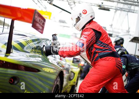 Le Mans, Francia. 19 settembre 2020. Totale, tecnico durante la 2020 24 ore di le Mans, 7° round del Campionato Mondiale FIA Endurance 2019-20 sul circuito des 24 Heures du Mans, dal 16 al 20 settembre 2020 a le Mans, Francia - Foto Xavi Bonilla / DPPI Credit: LM/DPPI/Xavi Bonilla/Alamy Live News Foto Stock