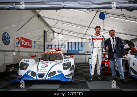 Le Mans, Francia. 19 settembre 2020. Michel Delpon con Olivier Lombard durante la 2020 24 ore di le Mans, 7° appuntamento del Campionato Mondiale FIA Endurance 2019-20 sul circuito des 24 Heures du Mans, dal 16 al 20 settembre 2020 a le Mans, Francia - Foto Thomas Fenetre/DPPI Credit: LM/DPPI/Thomas Fenetre/Alamy Live News Foto Stock