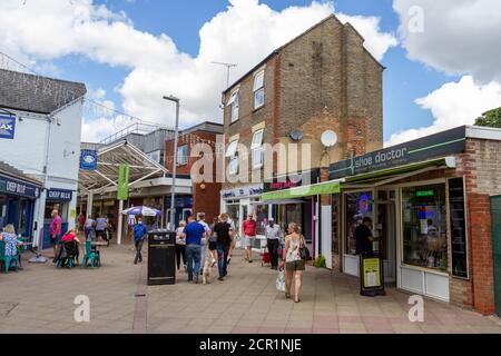 Vista generale di una parte del centro commerciale Guineas a Newmarket, Suffolk, Regno Unito. Foto Stock