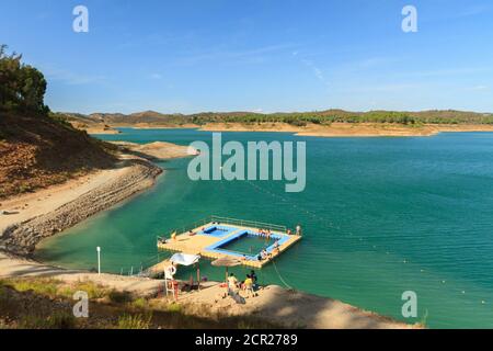 Diga di Santa Clara (Barragem de Santa Clara), Portogallo. Foto Stock