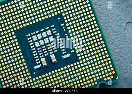 Primo piano HiTech del processore per computer con chip CPU. Vista dall'alto Foto Stock
