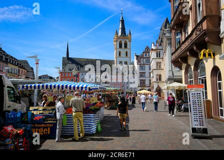 Hauptmarkt, Treviri, Renania-Palatinato, Germania, Europa Foto Stock
