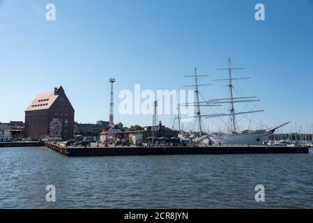 Germania, Meclemburgo-Pomerania occidentale, Stralsund, nave di addestramento a vela Gorch Fock i, nave museo, porto di Stralsund, Mar Baltico Foto Stock