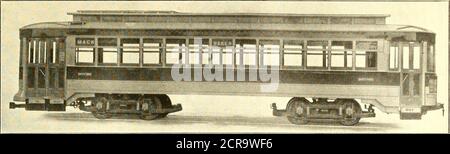 . Giornale ferroviario elettrico . B. R. T. ISOLATORI DI CEPPO DI LEGNO SU PONTE DI BROOKLYN 29 GENNAIO 1916] ELECTRIC RAILWAY JOURNAL 225. LATO PORTA DI DETROIT MONOPOSTO Detroit Single-End Motor Cars The Detroit (Michigan) United Railways cinquanta nuovi veicoli di accesso al centro-sentiero sono stati descritti in un articolo illus-trated da C. L. Keller, meccanico principale di questa«onnany, nel giornale ferroviario elettrico del dicembre 4,1915. Questa compagnia ferroviaria ha anche costruito da theg. C. Kuhlman Car Company venticinque nuove auto a motore a prepagamento completamente in acciaio, che sono mostrate nelle illustrazioni accom-panying. Anche se l'automobile Foto Stock
