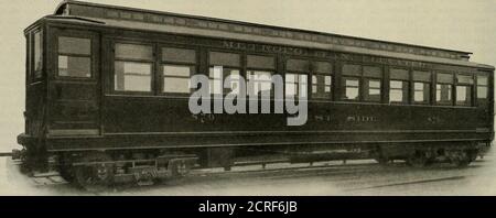 . Rassegna delle ferrovie elettriche . Piano di nuove automobili per la metropolitana West Side sopraelevata ferrovia, molto adattato alle sue condizioni di servizio e di traffico. In thiscar le caratteristiche desiderabili delle attrezzature precedenti sono state mantenute, mentre dettagli non necessari o discutibili sono stati omessi. Nell'installazione delle attrezzature elettriche e di frenatura pneumatica, lo sforzo è stato quello di semplificare la costruzione e rendere la disposizione più comoda per le riparazioni. Nella costruzione della carrozzeria le linee della vettura sono semplici e pulite-taglio, essendo quasi grave per la semplicità e la mancanza della lunghezza della carrozzeria della vettura o Foto Stock