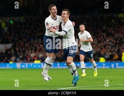 Giovani lo Celso di Tottenham Hotspur festeggia il traguardo di apertura. Spurs e Middlesbrough. FA CUP ROUND 3 PHOTO CREDIT : © MARK PAIN / ALAMY Foto Stock