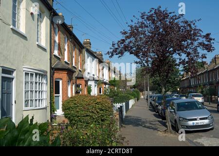 case a schiera vittoriane a teddington, middlesex, inghilterra Foto Stock