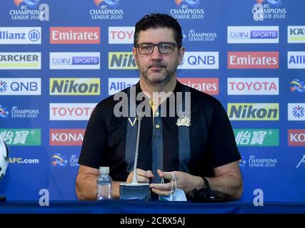 Doha, Qatar. 20 Settembre 2020. Il capo allenatore Rui Vitoria di al Nassr partecipa a una conferenza stampa in vista della partita del gruppo D della AFC Champions League tra al Sadd del Qatar e al Nassr dell'Arabia Saudita a Doha, capitale del Qatar, il 20 settembre 2020. Credit: Nikku/Xinhua/Alamy Live News Foto Stock