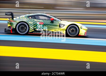 95 Sorensen Marco (dnk), Thiim Nicki (dnk), Westbrook Richard (gbr), Total, Aston Martin Racing, Aston Martin Vantage AMR, azione durante la 2020 24 H. Foto Stock