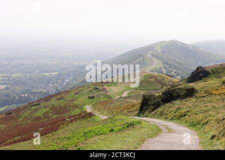 Vista panoramica del Worcestershire Beacon percorso a piedi, Malvern Hills, Regno Unito Foto Stock