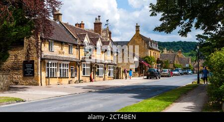 Broadway, un tipico villaggio Costwold, Gloucestershire, il Costwolds, England, Regno Unito, Europa Foto Stock