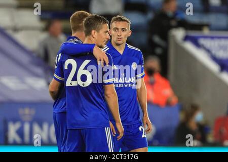 Dennis Praet (26) di Leicester City celebra il suo obiettivo a. make it 4-2 Foto Stock