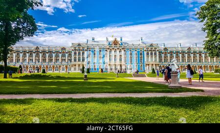 Il Palazzo di Caterina, Tsarskoye Selo (Pushkin), San Pietroburgo, Russia Foto Stock