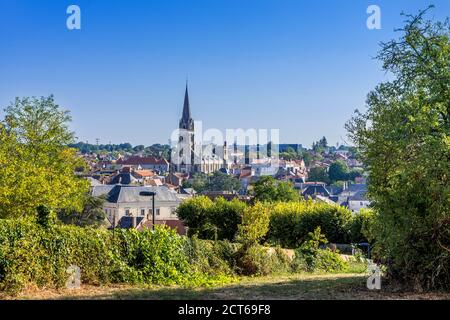 Vista panoramica sulla città di Montmorillon, Vienne (86), Francia. Foto Stock