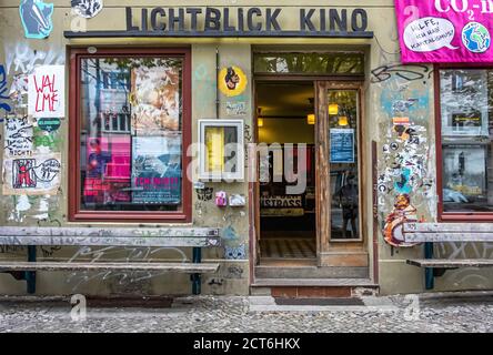 Lichtblick Kino, cinema Lichtblick esterno, piccolo vecchio filmato teatro Playhouse e posti a sedere per 24 persone, Berlino Foto Stock