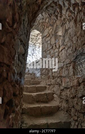 POCITELJ, BOSNIA ERZEGOVINA - 2017 AGOSTO 16. Počitelj è una città fortificata del periodo ottomano in Bosnia-Erzegovina. È posizionato all'interno del CAN Foto Stock