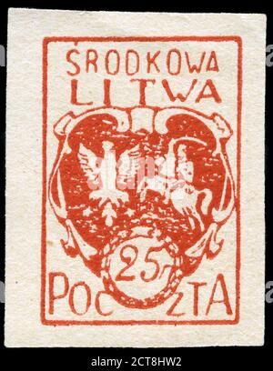 Timbro postale della Repubblica di Lituania centrale nel La serie Coat of Arms of Central Lituania pubblicata in 1920 Foto Stock