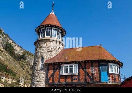 Pigeon Bath Corner a Scarborough raffigurato sotto un cielo blu nel mese di settembre 2020. Foto Stock