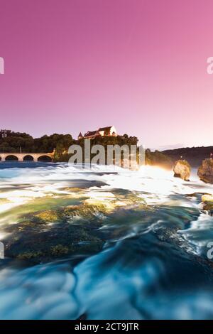 La Svizzera, Sciaffusa, vista di Rhinefall a Sciaffusa Foto Stock