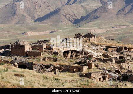 Turchia, Anatolia, Hasankeyf, rovine sulla collina fortezza Kale Foto Stock