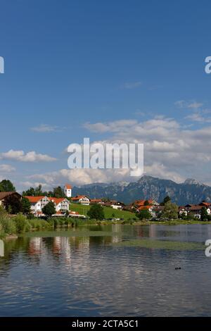 In Germania, il Land della Baviera e della Svevia, Est Allgaeu, Hopfen am See Foto Stock