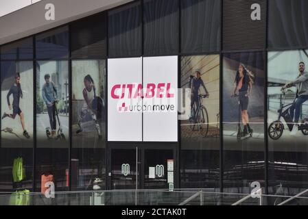 Lussemburgo. 20 Settembre 2020. Logo e scritte della catena di moda Citabel Urban Move. Credit: Horst Galuschka/dpa/Alamy Live News Foto Stock